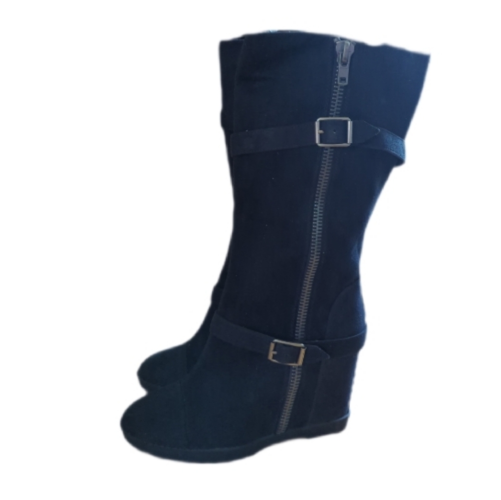 NWOT - Black Wedge Boots